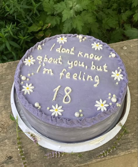 Taylor Swift, lyrics, aesthetic, cake, birthday, daisy, purple Cake Of 18th Birthday, Cake With Lyrics, Cake Designs Taylor Swift, Taylor Swift 19th Birthday Cake, Taylor Swift Birthday Cake Lyrics, Taylor Swift Lyric Cake, Taylor Swift Cake Design, 18th Birthday Cake Taylor Swift, Taylor Swift 18th Birthday