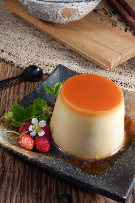 Purin Recipe, Hojicha Latte, Easy Summer Snacks, Caramel Flan, Caramel Pudding, Custard Desserts, Flan Recipe, Best Vegetarian Recipes, Islamic Caligraphy