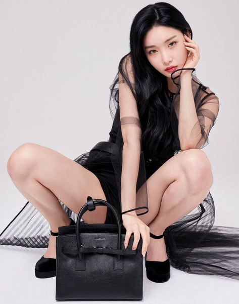 Paul Kim, Chung Ha, Content Advertising, Kim Doyeon, Kim Chungha, Hyun A, Music Birthday, Wendy Red Velvet, Jill Stuart