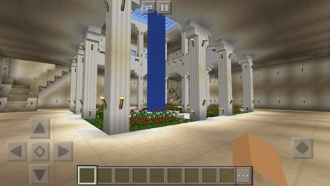 My Mansion- Minecraft Foyer Minecraft Foyer, Bank Minecraft, Minecraft Staircase Design, Minecraft Staircase, Minecraft Temple, Minecraft Furniture Ideas, Mansion Minecraft, Front Desk Design, Interior Minecraft