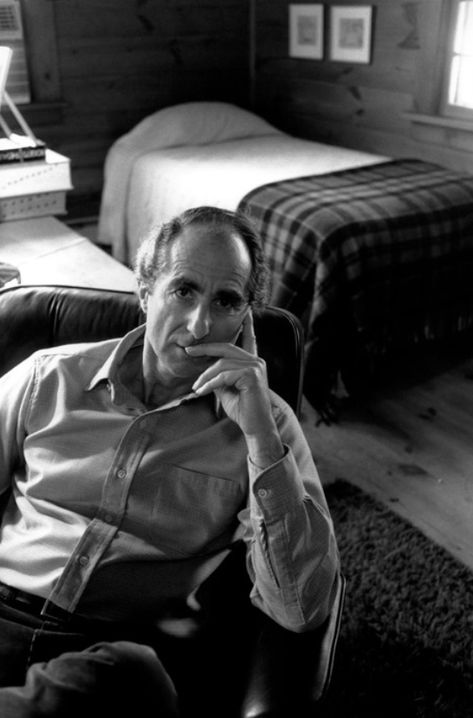 Philip Roth, Elliott Erwitt, New Haven Connecticut, Cultural Differences, Writers And Poets, Photographer Portfolio, American Literature, Famous Photographers, Magnum Photos