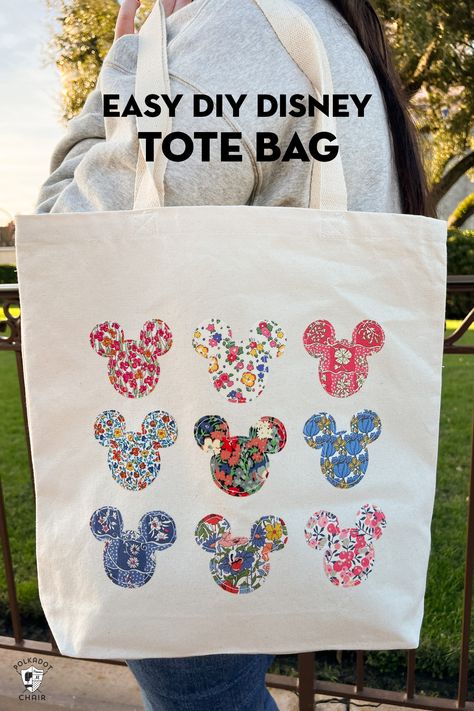 Sewing Disney Projects, Patchwork Bag Tutorial, Mickey Mouse Sewing Projects, Disney Sewing Ideas, Raw Edge Applique Tutorial, Diy Disney Accessories, Small Scrap Fabric Projects, Diy Disney Clothes, Disney Sewing Projects