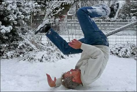 Funny Falling, Funny People Falling, Photo Writing, Hate Winter, Fall Humor, Person Falling, Broken Ankle, Workers Compensation, In A Mood