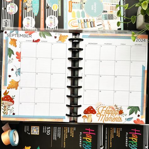 September Memory Planner 🤗🍁🌤️🍄 Monthly Layout + Currently Plan with me on YouTube! (Link in bio) Stickers: @the_happy_planner Washi: @planything_ @daiso_usa Insert: @squairdshop #monthlylayout #planwithme #beforethepen #creativeplanning #decorativeplanning #classichappyplanner #monthlyspread #happyplannermonthlylayout #plannerspread #plannerlayout #plannerstickers #happyplannerstickers #thehappyplanner #happyplanner #discbound #discboundplanner #squairdplans #planner2024 #embracethedi... Happy Planner Monthly Layout Ideas September, Monthly Layout Happy Planner, November Planner Layout, Monthly Planner Ideas Layout, Happy Planner Monthly Layout Ideas, Happy Planner Monthly Layout, Bio Stickers, Planner Horizontal Layout, Happy Planner Monthly