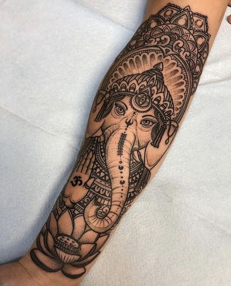 Unique Half Sleeve Tattoos, Polynesian Tattoos, Tattoos For Women Half Sleeve, Geometric Tattoos, Inspiration Tattoos, Dope Tattoos For Women, Fully Booked, Full Sleeve Tattoos, Elephant Tattoo