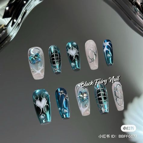 Chrome Nail Art, Hippie Nails, Punk Nails, Anime Nails, Goth Nails, Daily Nail, Vibrant Nails, Pretty Gel Nails, Nail Idea