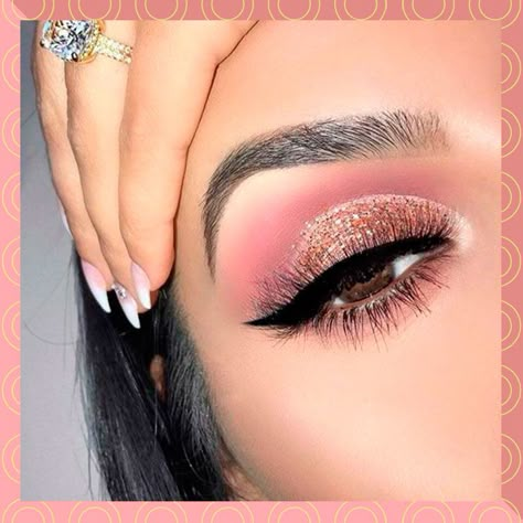 Rosa Make-up, Rose Gold Eye Makeup, Makeup Kawaii, Pageant Makeup, Make Up Gold, Rose Gold Eyeshadow, Gold Eye Makeup, Rose Gold Makeup, Formal Makeup