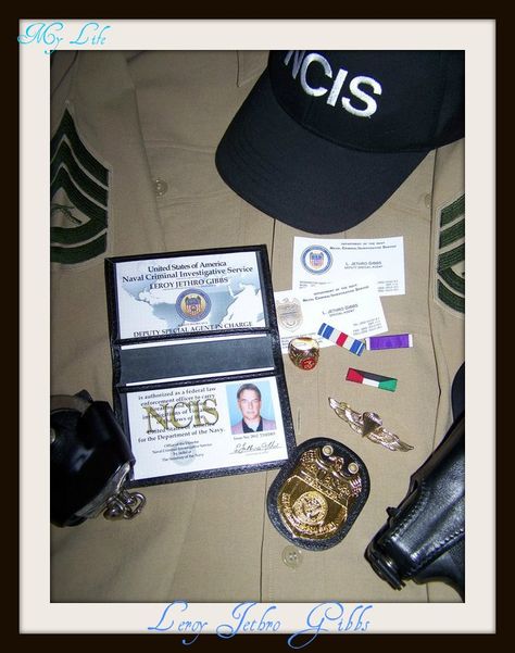 Ncis Badge, Gibs Ncis, Ncis Gibbs Rules Wallpaper, Gibbs And Abby Ncis, Ncis Origins, Branding Photoshoot Inspiration, Ncis, Branding Photoshoot, Photoshoot Inspiration