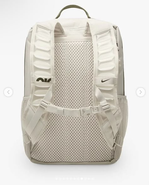 Nike Utility Elite Backpack, Nike Utility Speed Backpack, Nike Backpack Aesthetic, Nike Elite Bag, Nike Sports Bag, Nike Elite Backpack, Backpack Nike, Volleyball Sneakers, Elite Backpack