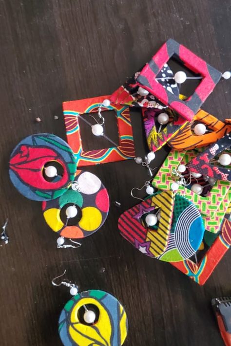 Ankara Earrings Designs (Square, Oval & Circle) Ankara Earrings, Handy Craft, Resin Jewelry Diy, Ankara Fabric, Jewelry Diy, Resin Jewelry, Diy Design, Designer Earrings, Ankara