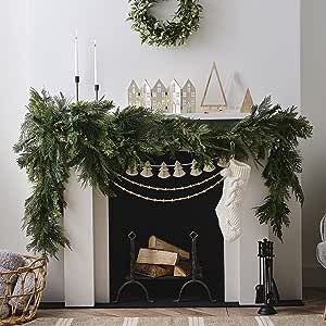 Hybrid Flowers, Christmas Fireplace Garland, Foliage Garland, Christmas Party Backdrop, Fireplace Garland, Christmas Place Cards, Candles In Fireplace, Ginger Ray, Christmas Cracker