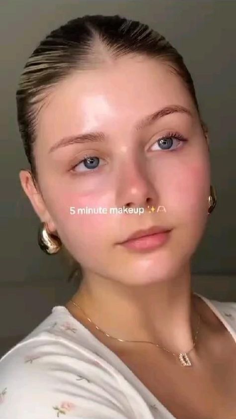 No Foundation Natural Makeup Tutorial Natural Makeup Looks For Prom Simple, Easy Makeup Looks Without Foundation, Natural Skin Makeup Tutorial, Make Up No Foundation Makeup Tips, Natural Makeup No Mascara, Makeup For Facial Features, No Foundation No Concealer Makeup, Natural Makeup With Foundation, Pale Makeup Tutorial