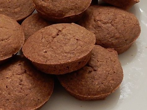 Old-fashioned Rye Gems (Rye Muffins) – A Hundred Years Ago Rye Flour Recipes Desserts, Rye Flour Muffins, Rye Muffins, No Carb Breakfast, Rye Flour, Healthy Carbs, 5 Ingredient Recipes, Delicious Donuts, Rye Bread