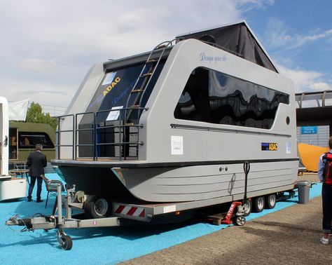 Pop Up Caravan, Home On Land, Trailerable Houseboats, Camper Boat, Amphibious Vehicle, Cool Boats, Boat Trailer, Adventure Camping, Boat Design