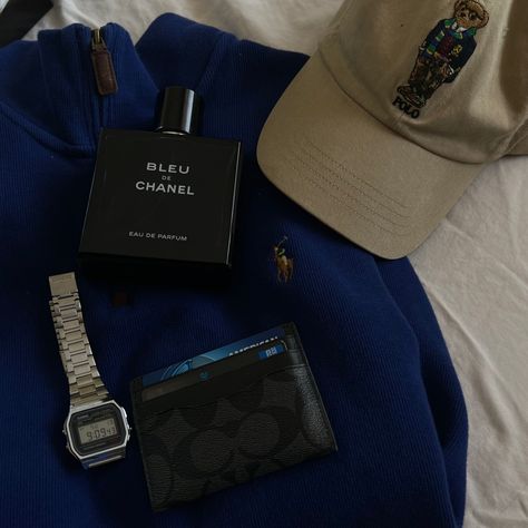 Casio 158 Wa, Chanel Bleu, Valentines Aesthetic, Blue Chanel, Everyday Bag Essentials, Aesthetic Gifts, Chanel Aesthetic, Carhartt Hoodie, Nike Sweats