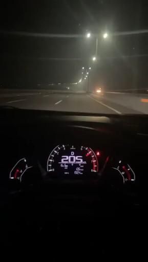 Car Status, Night Rides Car, Dream Cars Audi, Honda Civic Car, Night Rides Snapchat, Civic Car, Cars Audi, Night Biking, Video Call With Boyfriend Screen Photo