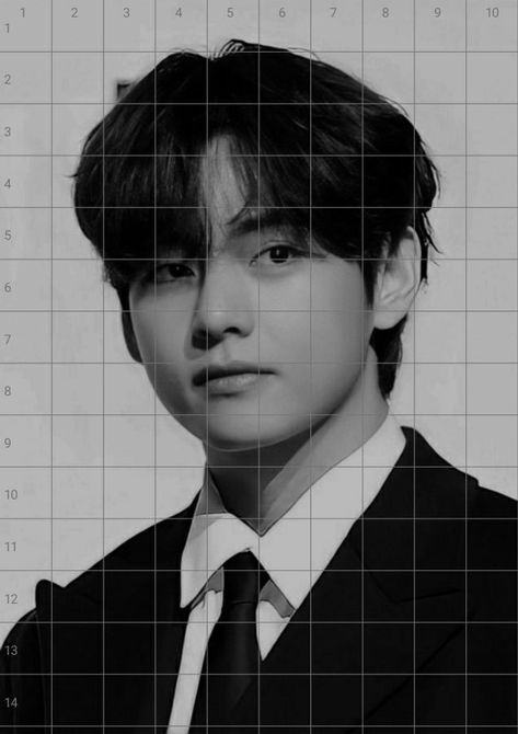 V Portrait Drawing, Bts V Portrait Drawing, Grid Drawing Ideas, V Portrait, Taehyung Sketch, Drawing Grid, Meaningful Paintings, Grid Drawing, Optical Illusion Drawing