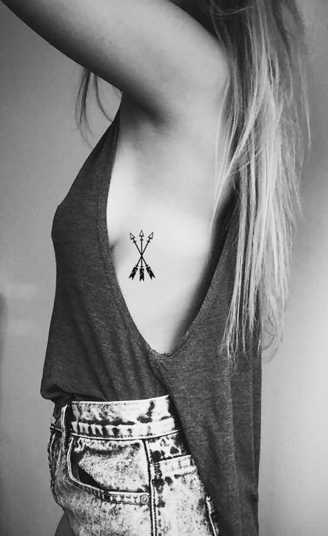 Bohemian Tattoo, Tattoo Placements, Muster Tattoos, Women Ideas, Arrow Tattoo, Arrow Tattoos, Sister Tattoos, Rib Tattoo, Pattern Tattoo