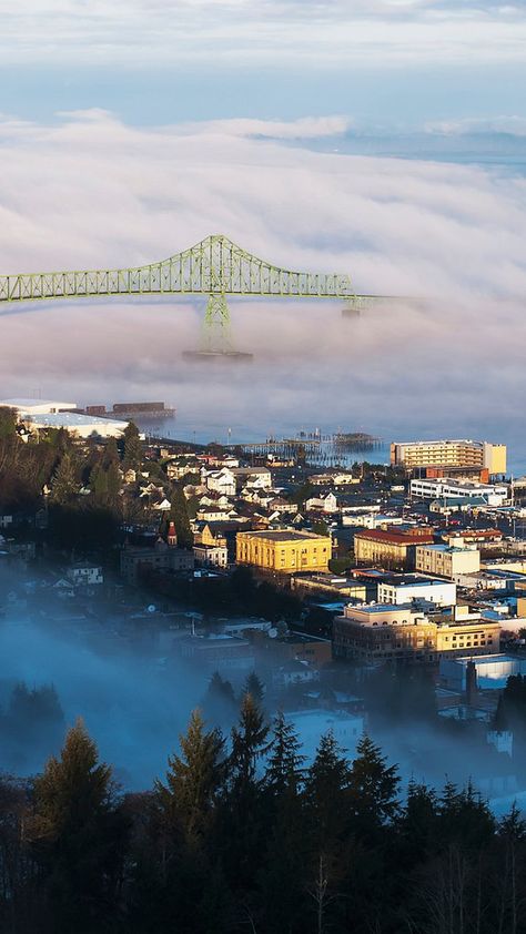 Beautiful Astoria, Oregon via keenah whisnant RePinned by : www.powercouplelife.com Goonies House, Kindergarten Cop, Oregon Aesthetic, Visit Oregon, Summer Journal, Oregon Vacation, Astoria Oregon, Portland Travel, Oregon Photography