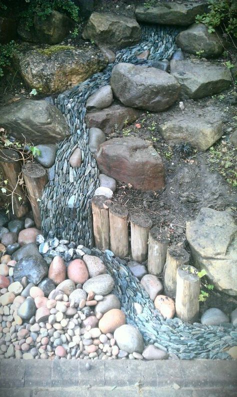 Stone Art Blog: Can tradespeople be artists? Lets ask Johnny Clasper. Dry Creek Landscaping, Creek Landscaping Ideas, Creek Landscaping, Dry River, River Bed, Dry Stone, Rock Garden Landscaping, Dry Creek, Mediterranean Garden