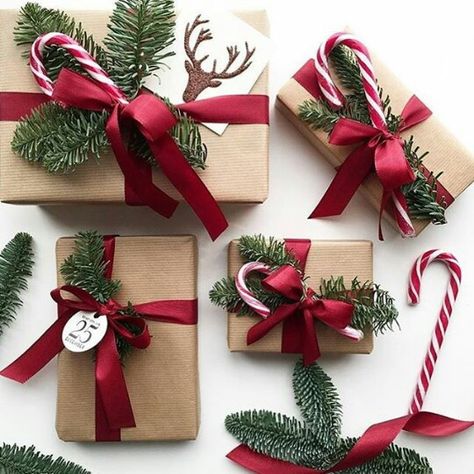 Christmas Gift Wrapping Diy, Regalos Ideas, Xmas Gift Wrap, Christmas Gift Packaging, Gift Wrapping Techniques, Gift Wrapping Inspiration, Gift Wrapping Ideas, Gifts Wrapping Diy, Creative Gift Wrapping