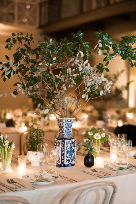 Asian Inspired Wedding Decor, Wedding Centerpieces Cheap, Picture Centerpieces Wedding, Tree Centerpieces Wedding, Cheap Table Centerpieces, Tree Branch Wedding Decor, Tree Centrepiece Wedding, Branches Wedding Decor, Affordable Wedding Decorations