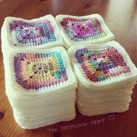 Crochet artist sharing to encourage and inspire 2 Color Granny Square Crochet Pattern, Crocheted Baskets, Crocheted Squares, Crochet Artist, Granny Square Tutorial, Patchwork Heart, Crochet For Beginners Blanket, Crochet Granny Square Blanket, Crochet Blocks