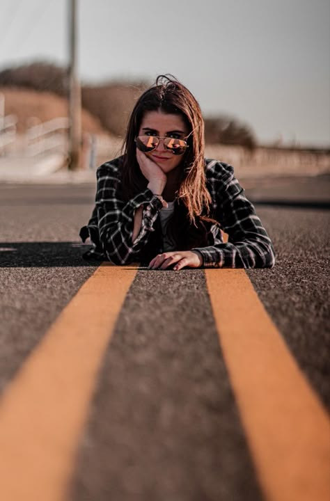 Road / Street Portrait Road Portrait Photography, Cute Road Pictures, Road Side Photography Poses, Middle Of Road Photoshoot, Road Poses Photography, Photoshoot On Road, Road Pictures Ideas Photo Shoot, Middle Of The Road Photoshoot, Road Photoshoot Ideas