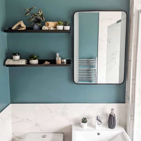 Painting A Small Bathroom, Teal Bathroom Paint, Small Bathroom Paint Ideas, Paint Colors For Small Bathrooms, Blue Small Bathrooms, Bathroom Paint Ideas, Small Dark Bathroom, Small Bathroom Paint Colors, Blue Green Bathrooms