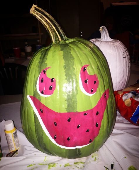 Watermelon Pumpkin painting! Watermelon Pumpkin Painting, Painted Pumpkins Fall, Painted Pumpkin, Pumpkin Carving Templates, Pumpkin Ideas, Pumpkin Painting, Seasonal Decorations, Halloween Craft, Pumpkin Faces