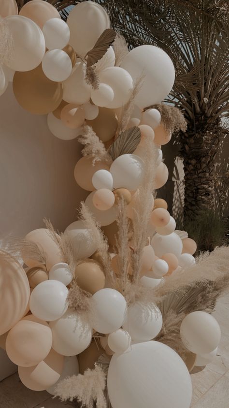 Baloon Garland Ideas Neutral, Neutral Ballon Arrangement, Boho Neutral Balloon Arch, Boho Themed Balloon Garland, Taupe Balloon Garland, Neutral Balloon Backdrop Ideas, Boho Ballons Decor, Boho Neutral Party Decor, Neutral Tone Party Decor