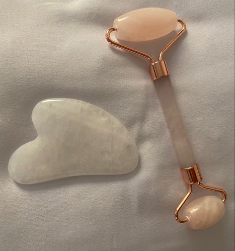 pink jade roller & white gua sha / skincare products💌 #coquette #coquetteaesthetic #aesthetic #guasha #jaderoller #skincare #thatgirl #selfcare Pink Jade Roller, Pink Jade, Aesthetic White, Jade Roller, Gua Sha, Skincare Products, Jade, Off White, Pink