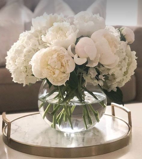 White Flower Bouquet In Vase, White Peonies In Vase, White Fake Flower Arrangements, White Peonies Arrangement, Small All White Flower Arrangements, Peonies Arrangement Vase, White Flowers Arrangements, Centerpieces Dining Table, Living Room Coffee Table Decor