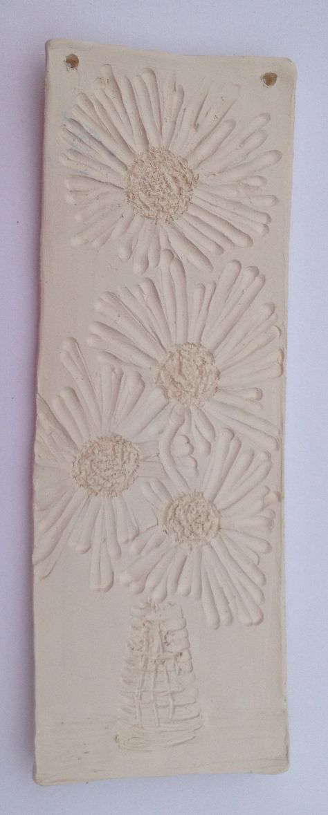 Carving Flowers In Clay, Flower Carving Clay, Carving Clay, Fall Core, Ceramic Plaque, Ceramic Bead Jewelry, Button Ornaments, Pottery Lessons, Lino Printing