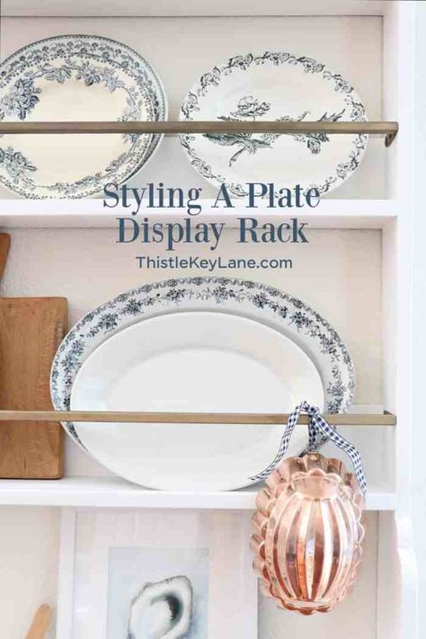 Plate Rack In Cabinet, Plate Display Wall Shelf, How To Display Antique Dishes, Silver Tray Wall Display, Wall Mounted Plate Rack Ideas, Decorating Kitchen Walls Ideas, How To Display Dishes, Plate Racks Wall Display, Plate Display Wall