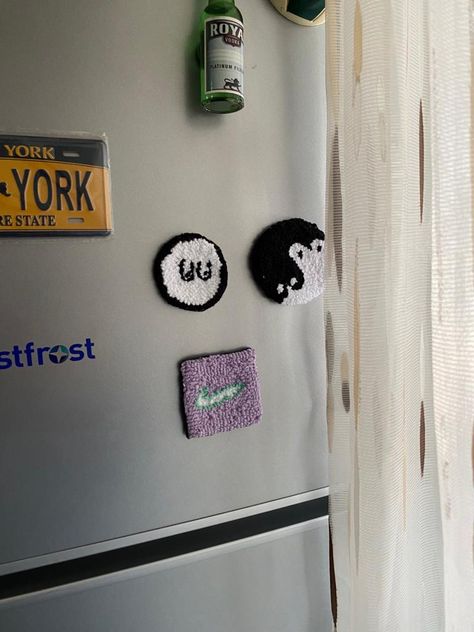 Magnet Fridge, Fridge Decor, Punch Needle Embroidery, Punch Needle, Fridge Magnets, Vodka, Magnets, Electronic Products