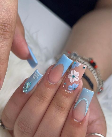 Nailart Blue, Baby Blue Acrylic Nails, Quinceanera Nails, Blue Acrylic Nails, Girly Acrylic Nails, Simple Acrylic Nails, Short Square Acrylic Nails, Pretty Gel Nails, Unique Acrylic Nails