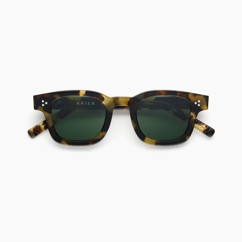 CAMO TORTOISE ACETATE / GREEN LENS / SILVER HARDWARE DESCRIPTION Ascent is a classic look with versatile sensibilities. This square frame is finished with subtle details like triple-riveted ends and custom-engraved sunburst temple cores. Dress it up or down to fit your flow. We plant a tree for each pair of glasses sol Retro Glasses Aesthetic, Stylish Glasses For Men, Green Lens, Barrel Hinges, Stylish Glasses, Prescription Eyewear, Trending Sunglasses, Sunglasses Men, Men Summer