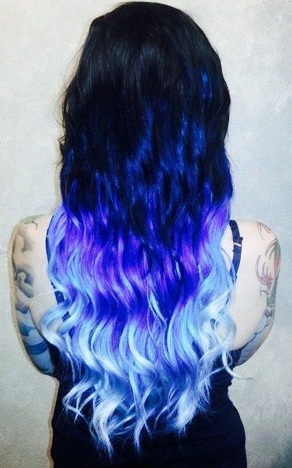 Blue Ombre Hair, Punk Disney, Twisted Hair, Cute Hair Colors, Ombre Highlights, Hair Color Crazy, Hair Color Blue, Ombre Hair Color, Dye My Hair