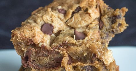 Chocolate Chip Pan Chewies – 12 Tomatoes Pan Cookies, Chocolate Chip Cookie Bars, 12 Tomatoes, Keto Chocolate, Family Movie, Brownie Bar, Vegetarian Chocolate, Something Sweet, Dessert Bars