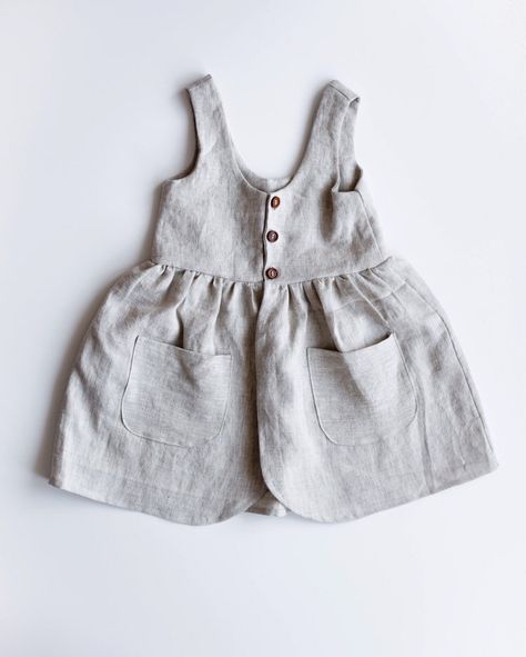 Etsy Baby Clothes, Sewing Patterns Free Women, Baby Kostüm, Baby Mode, Baby Overall, Sewing Baby Clothes, Women's Nightgowns, Baby Outfits, Dresses Kids Girl