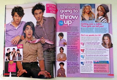 Teen Magazine Layout, Magazine Quiz, Lifestyle Magazine Layout, Magazine Layout Ideas, 2000s Magazines, Layout Magazine, Graphic Design Is My Passion, Magazine Scans, Teen Magazine