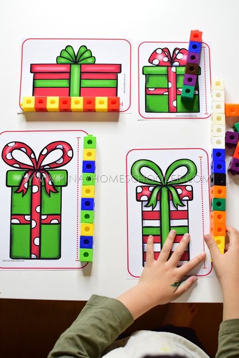 Christmas Center Preschool, Christmas Measuring Activities, Christmas Measurement Kindergarten, Christmas Center Ideas For Kindergarten, Christmas Maths Ideas Eyfs, Maths Christmas Activities, Christmas Measurement Activities, Christmas Centers For Preschool, Christmas Preschool Centers