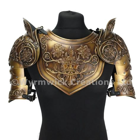 Oc Clothing Design, Breastplate Armor, Armor Drawings, Scarlet Scarab, Air Kingdom, Fantasy World Aesthetic, Athena Costume, Glass Clothing, Dog Collar Ideas