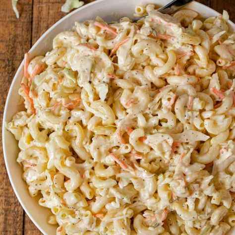 Coleslaw Macaroni Salad in bowl Freezer Slaw Recipe, Vinegar Slaw Recipe, Tangy Coleslaw Recipe, Creamy Pasta Salad Recipe, Mustard Cabbage, Easy Coleslaw, Creamy Pasta Salads, Coleslaw Recipe Easy, Dinner Then Dessert