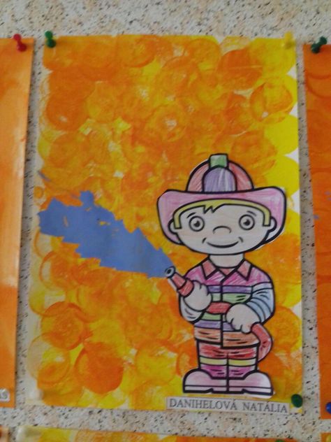 Occupation Art And Craft For Preschool, Community Helpers Crafts For Preschool, Community Helpers Art, Fire Safety Preschool Crafts, Fireman Kids, Fireman Crafts, Community Helpers Preschool Crafts, Community Helpers Crafts, Community Helpers Preschool Activities