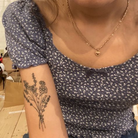 Arm Tattoo Aesthetic, Arm Tattoo Placement, Smiley Face Tattoo, Tattoo Placement Arm, Upper Arm Tattoo, Tattoo Placement Ideas, Cute Tats, Wildflower Tattoo, Tattoo Aesthetic