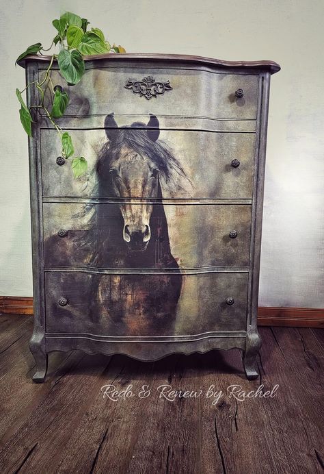 Beautiful Dresser, Horse Illustration, Decoupage Furniture, Shabby Chic Dresser, Painted Dresser, Dresser Makeover, Beautiful Furniture, Horse Painting, Dresser Drawers