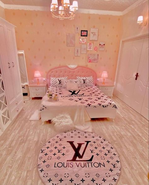 Louis Vuitton Bedroom, Louis Vuitton Inspired, Inspired Bedroom, Kids' Room, Bedroom Inspo, Bedroom Inspirations, Toddler Bed, Kids Rugs, Louis Vuitton