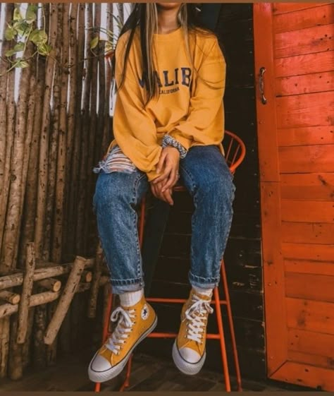 Yellow aesthetic outfit vintage converse scrunchie Burnt Honey Converse Outfit, Yellow Chucks Outfit, Orange Chucks Outfit, Outfits With Yellow Converse, Yellow High Top Converse Outfit, Mustard Converse Outfit, Allstar Converse Outfits, Mustard Yellow Converse Outfit, Yellow All Star Outfit